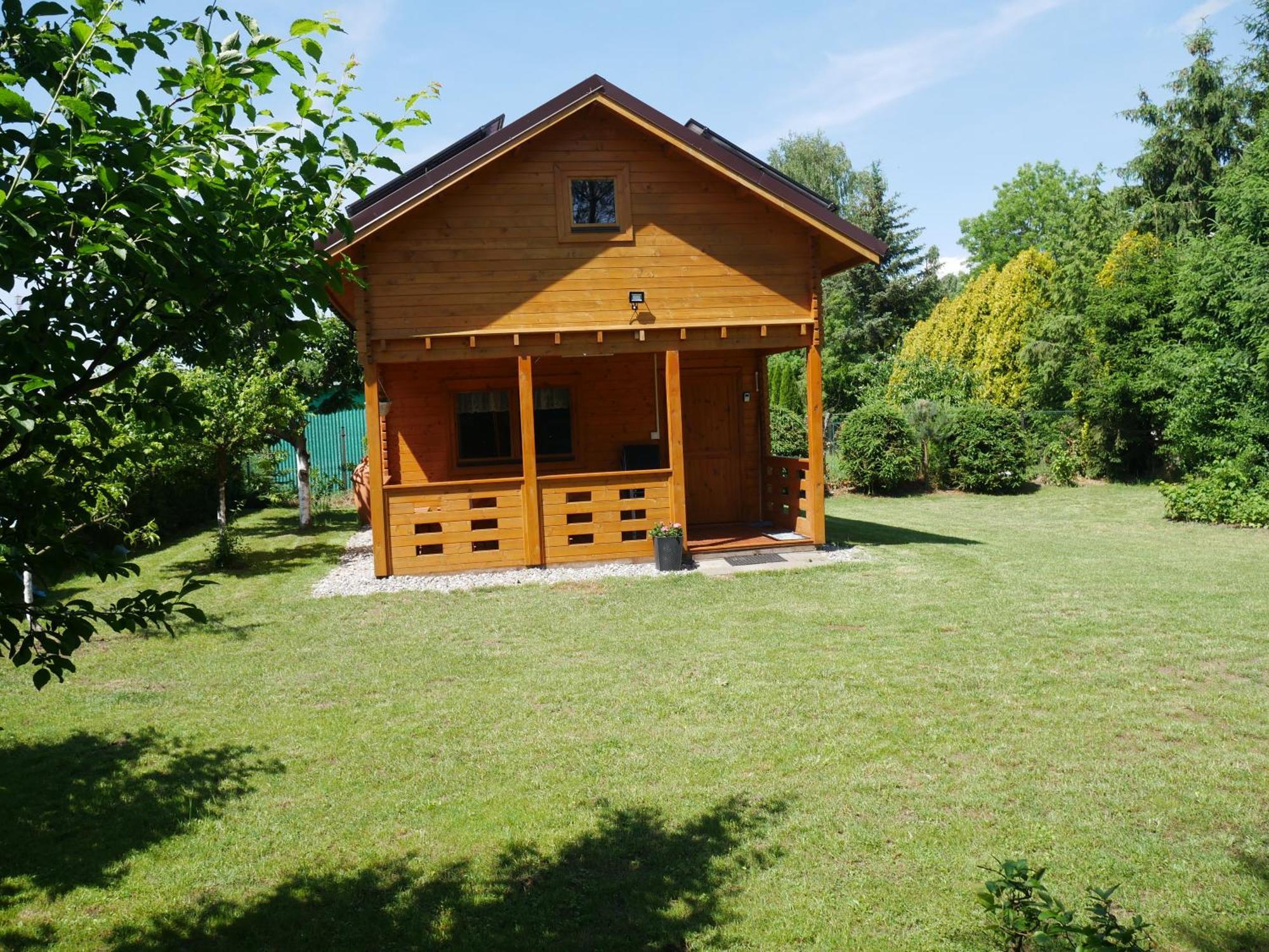Domek Letniskowy Drewniany Nad Jeziorem Strzeszowskim Nowy Exterior photo